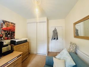 Bedroom - click for photo gallery